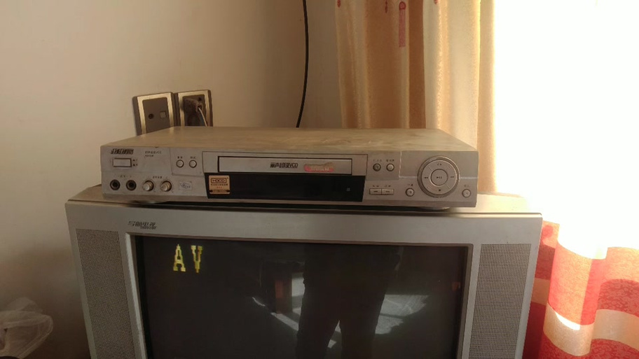 影碟机无法进出仓修复技巧